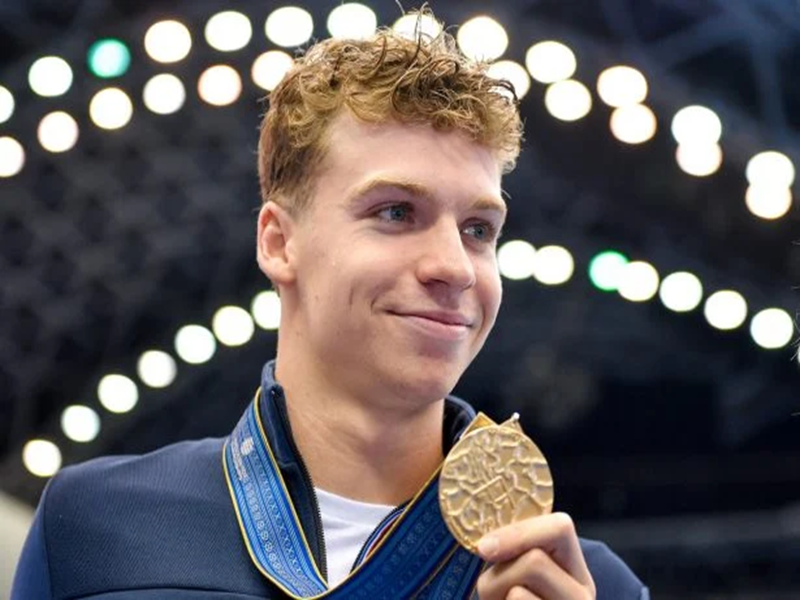 Léon Marchand : l’ascension fulgurante du prodige français de la natation